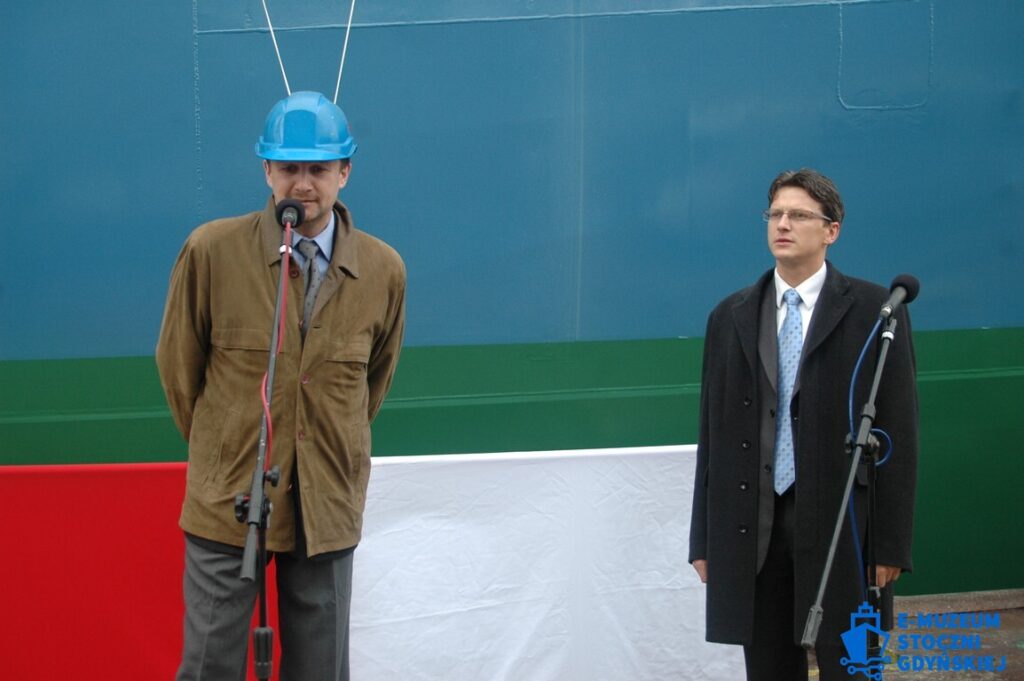 Chrzest i podniesienie bandery - 8245-5 - BALTIC ACE - 2007 - foto Tadeusz Lademann