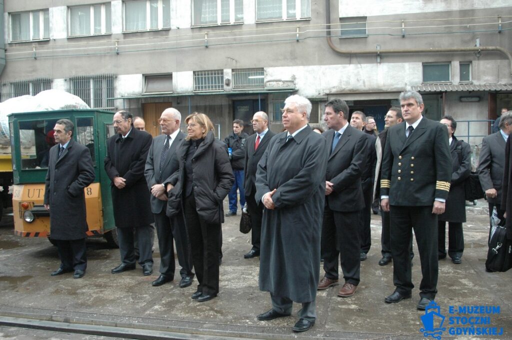 Chrzest i podniesienie bandery - 8245-5 - BALTIC ACE - 2007 - foto Tadeusz Lademann