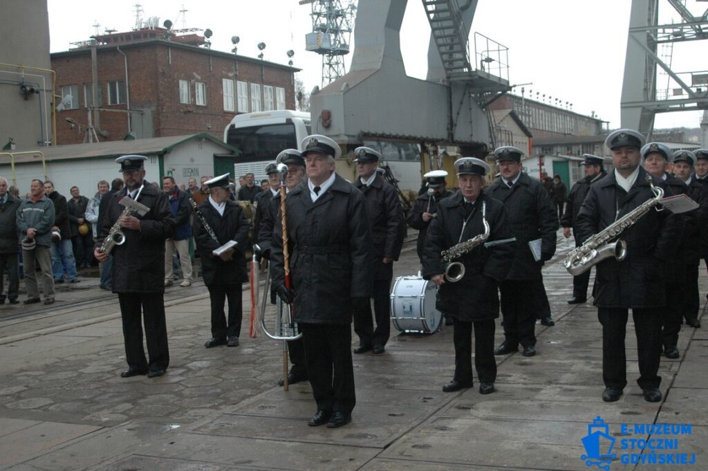 Chrzest i podniesienie bandery - 8245-5 - BALTIC ACE - 2007 - foto Tadeusz Lademann