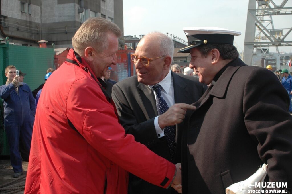 Chrzest i podniesienie bandery - 8168-20 - GARNET LEADER - 2008 - foto Tadeusz Lademann