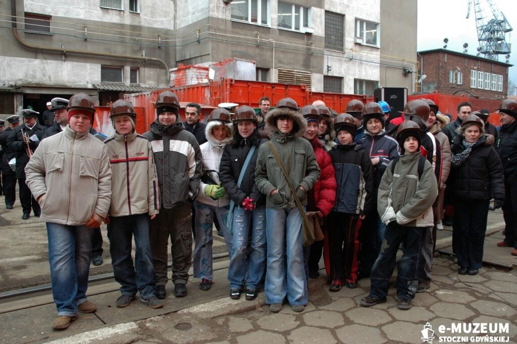 Chrzest i podniesienie bandery - 8245-4 - SEINE HIGHWAY - 2007 - foto Tadeusz Lademann
