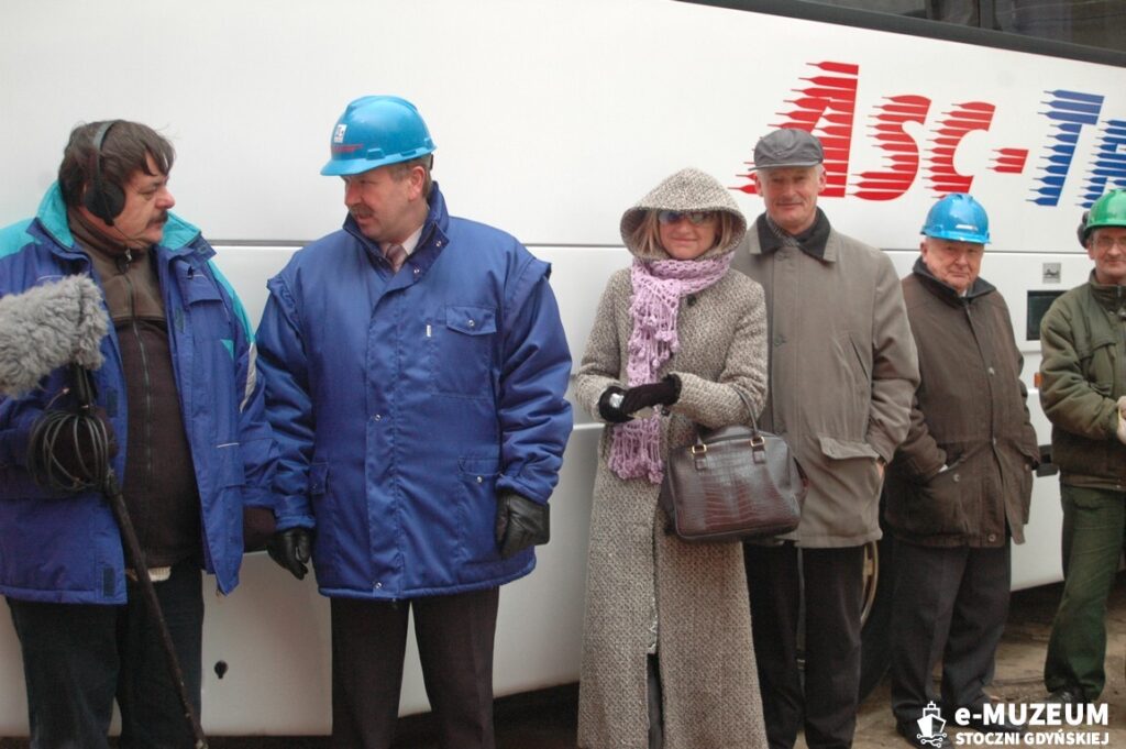 Chrzest i podniesienie bandery - 8245-4 - SEINE HIGHWAY - 2007 - foto Tadeusz Lademann