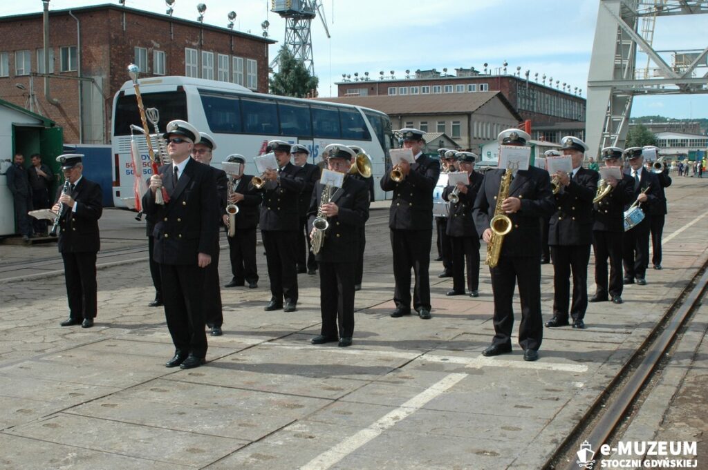 Chrzest i podniesienie bandery - 8245-5 - BALTIC ACE - 2007 - foto Tadeusz Lademann