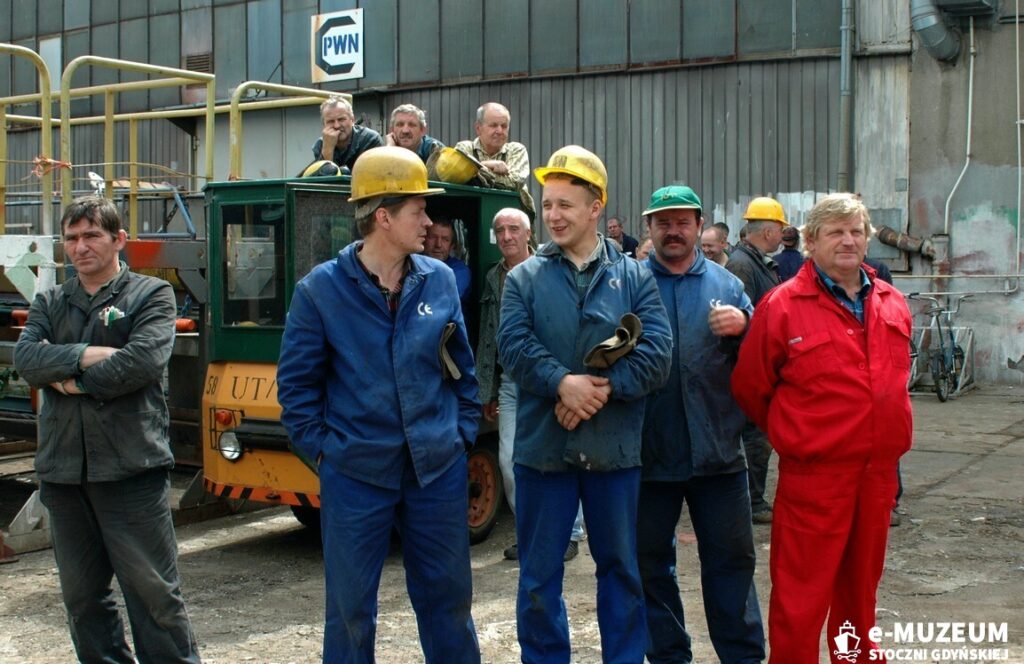 Chrzest i podniesienie bandery - 8245-5 - BALTIC ACE - 2007 - foto Tadeusz Lademann