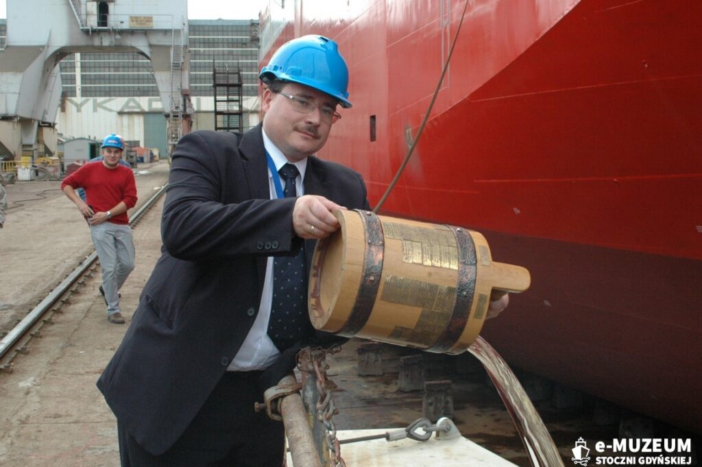 Wodowania statk&oacute;w - 8245-3 - DANUBE HIGHWAY - 2006 - foto. Tadeusz Lademann